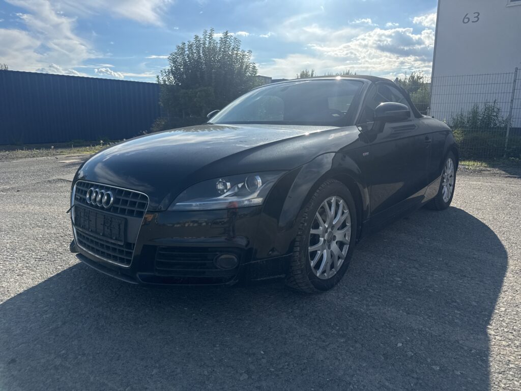 Audi TT 2.0 TDI quattro. Roadster 2009m. Dyzelinas Mechaninė