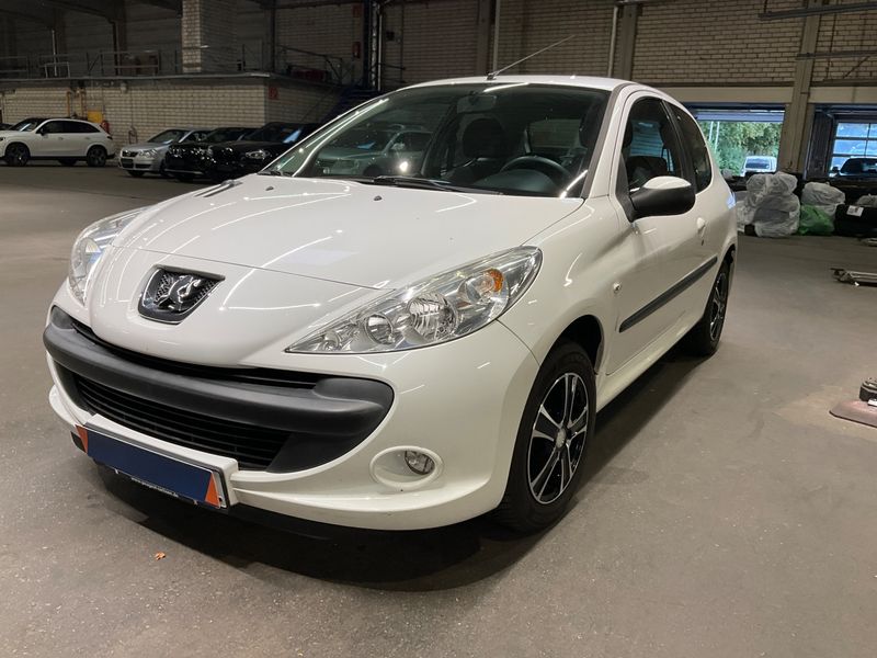 Peugeot 206+ 1.4 Basis 2009m. Benzinas Mechaninė