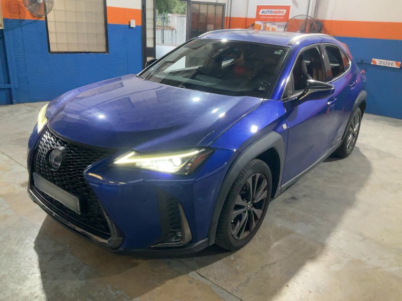 Lexus UX-Serie UX 250h F Sport Design 2019m. Benzinas/Elektra Automatinė