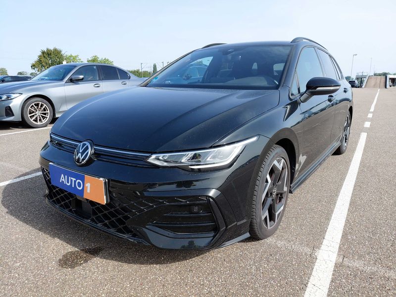 Volkswagen Golf VIII 1.5 eTSI R-Line 2025m. Benzinas Automatinė