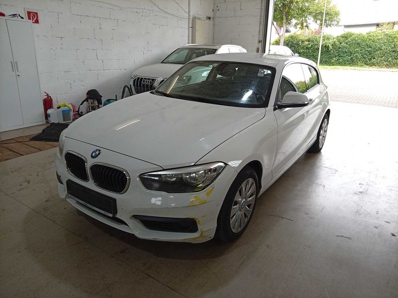 BMW 1er 118i 2017m. Benzinas Mechaninė
