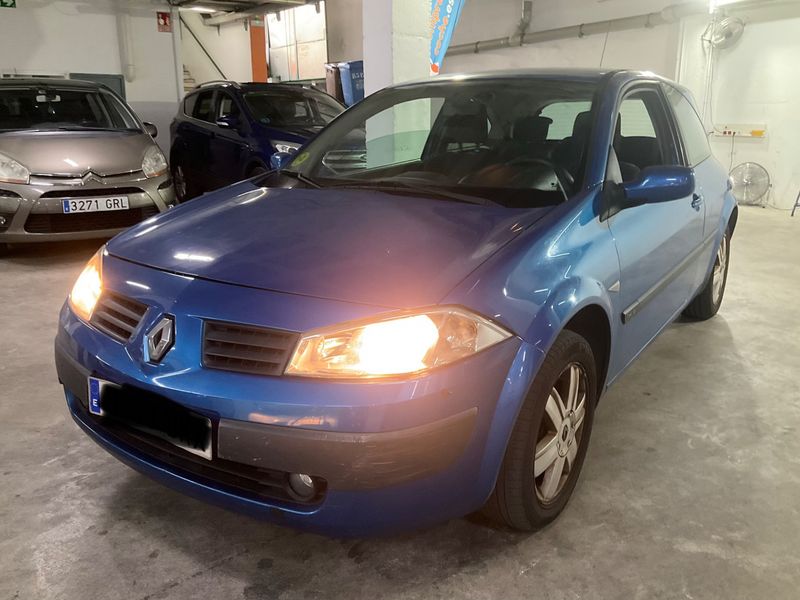 Renault Megane 1.4 Emotion 2005m. Benzinas Mechaninė