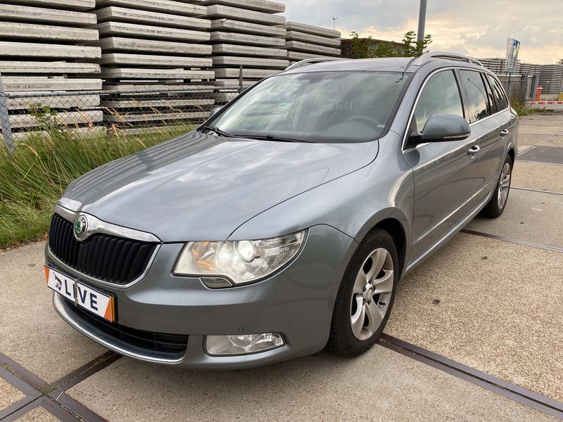 Skoda Superb 1.6 TDI GreenLine 2010m. Dyzelinas Mechaninė