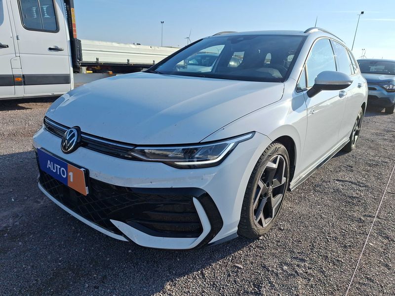 Volkswagen Golf VIII 1.5 eTSI R-Line 2025m. Benzinas Automatinė