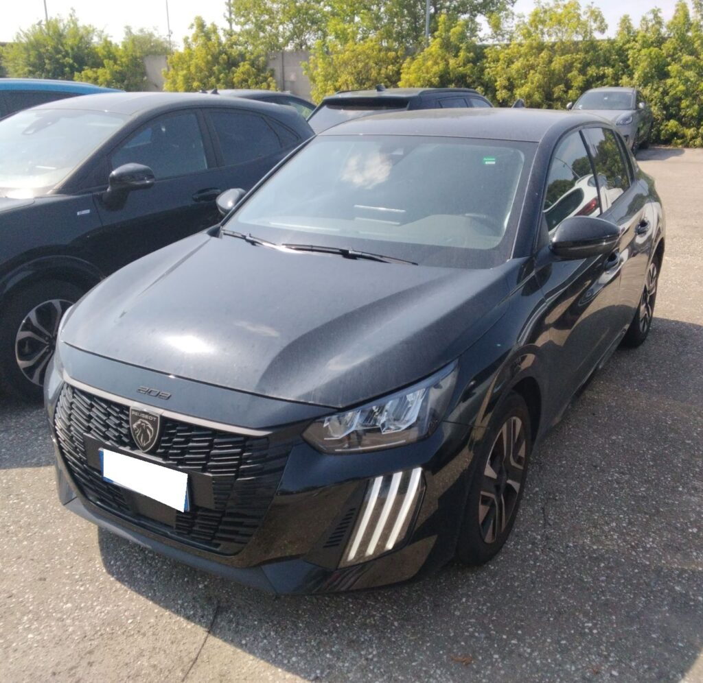 Peugeot 208 1.2 PureTech Allure 2025m. Benzinas Mechaninė