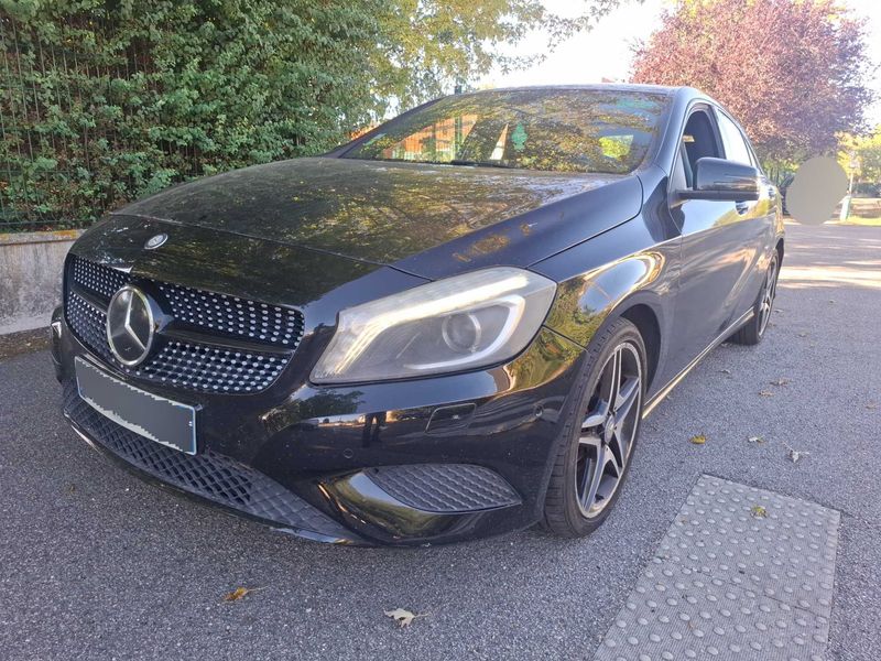 Mercedes-Benz A-Klasse A 180 BlueEfficiency Urban 2012m. Benzinas Mechaninė