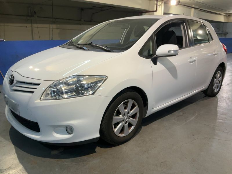 Toyota Auris 1.4 Turbodiesel Active 2012m. Dyzelinas Mechaninė