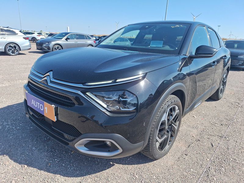 Citroen C4 1.2 PureTech Max 2023m. Benzinas Mechaninė