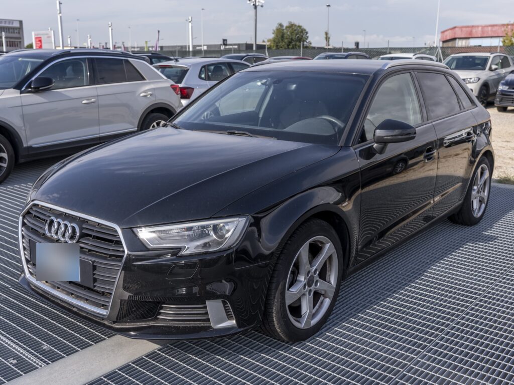 Audi A3 Sportback 1.6 TDI Sport 2019m. Dyzelinas Mechaninė