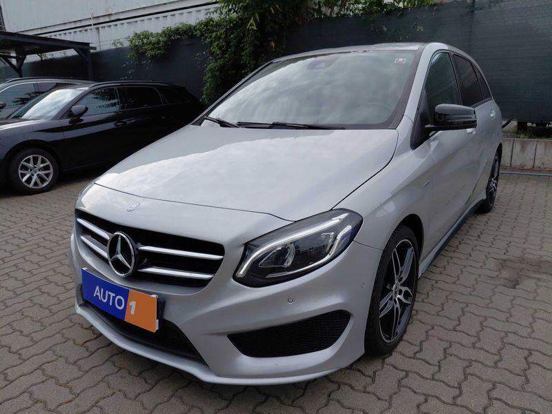 Mercedes-Benz B-Klasse B 250 4Matic AMG Line 2017m. Benzinas Automatinė