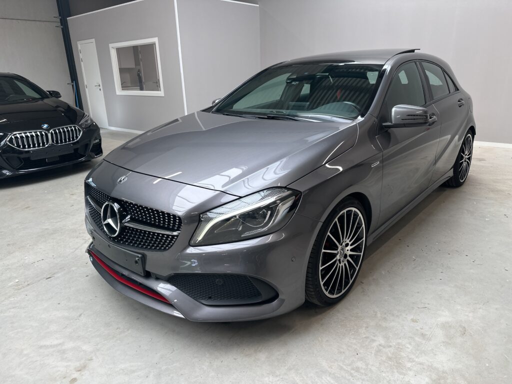 Mercedes-Benz A-Klasse A 250 4Matic AMG 2017m. Benzinas Automatinė