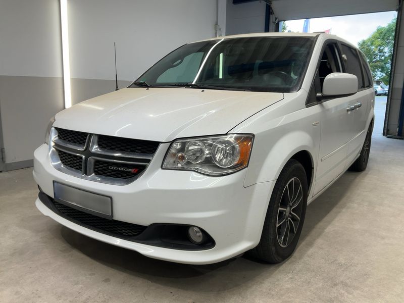 Dodge Nitro 4.0 V6 R/T 2017m. Benzinas Automatinė