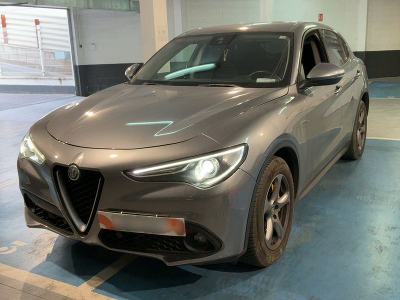Alfa Romeo Stelvio 2.2 JTDM Basis 2WD 2017m. Dyzelinas Automatinė