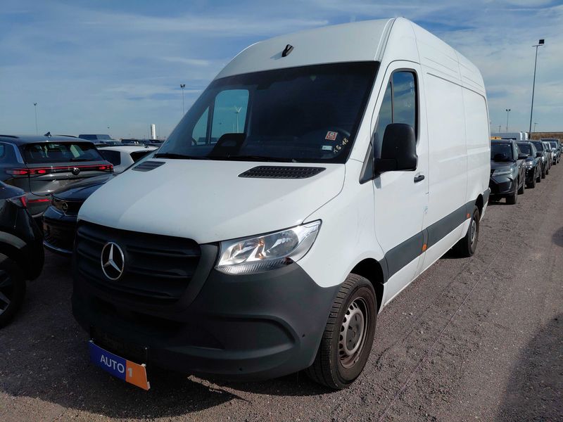 Mercedes-Benz Sprinter 317 CDI RWD PRO L2 2025m. Dyzelinas Mechaninė
