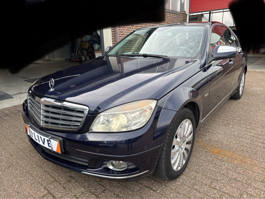Mercedes-Benz C-Klasse C 220 CDI BlueEfficiency Elegance 2009m. Dyzelinas Automatinė