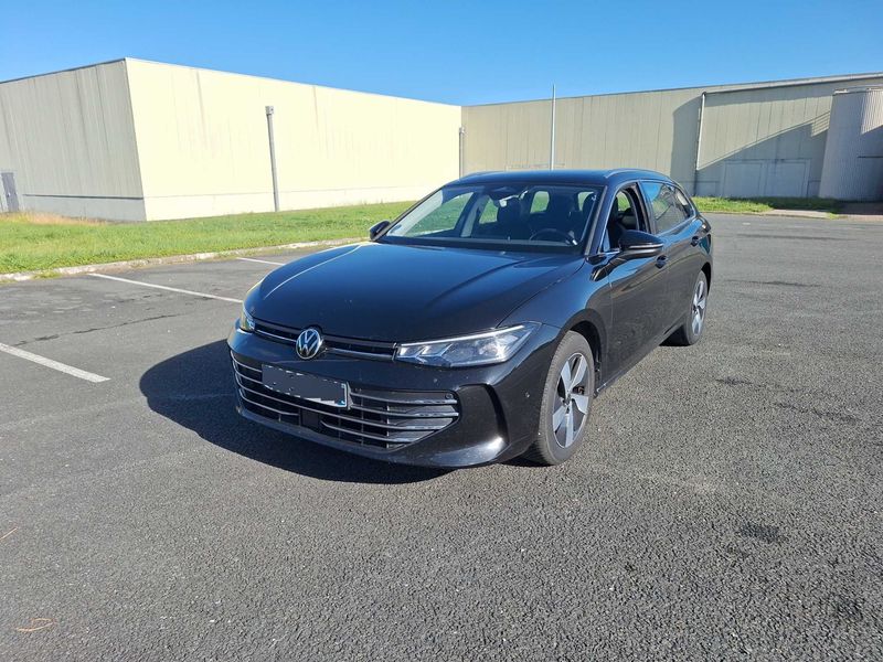 Volkswagen Passat 1.5 eTSI Life Plus 2024m. Benzinas Automatinė
