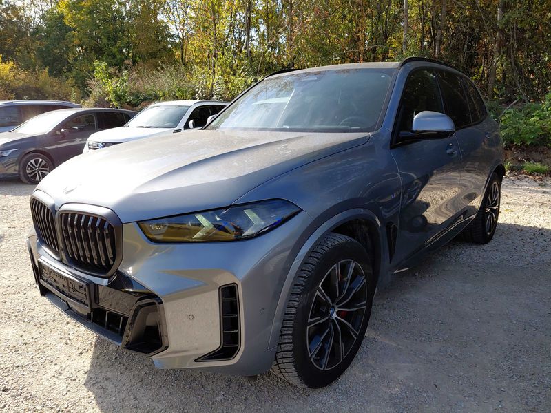 BMW X5 xDrive 30d Mild-Hybrid M Sport 2025m. Dyzelinas Automatinė