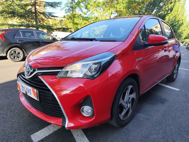 Toyota Yaris 1.5 Hybrid Active 2016m. Benzinas/Elektra Automatinė