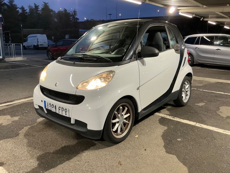 Smart fortwo 1.0 Micro Hybrid Drive pure 2009m. Benzinas Pusiau-automatinė