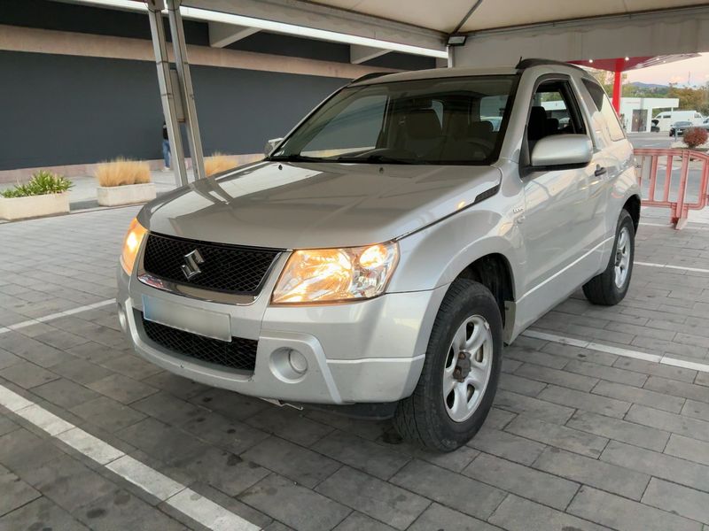 Suzuki Grand Vitara 1.9 DDiS JX 2006m. Dyzelinas Mechaninė