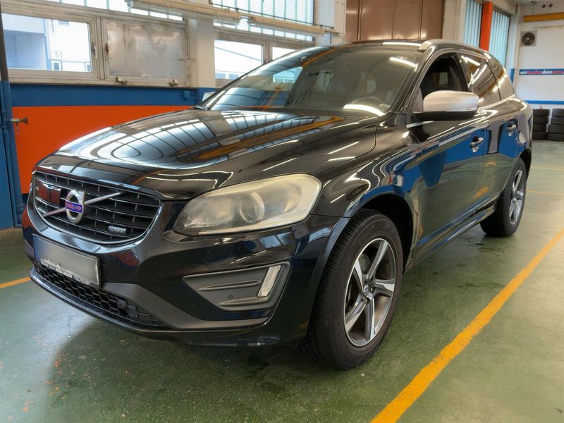 Volvo XC60 2.4 D5 Summum AWD 2014m. Dyzelinas Automatinė