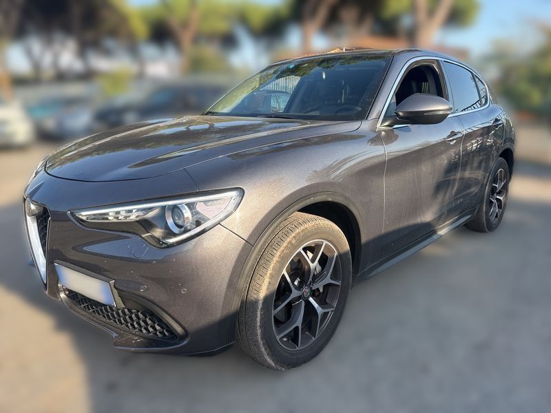 Alfa Romeo Stelvio 2.2 JTDM Executive Q4 2017m. Dyzelinas Automatinė