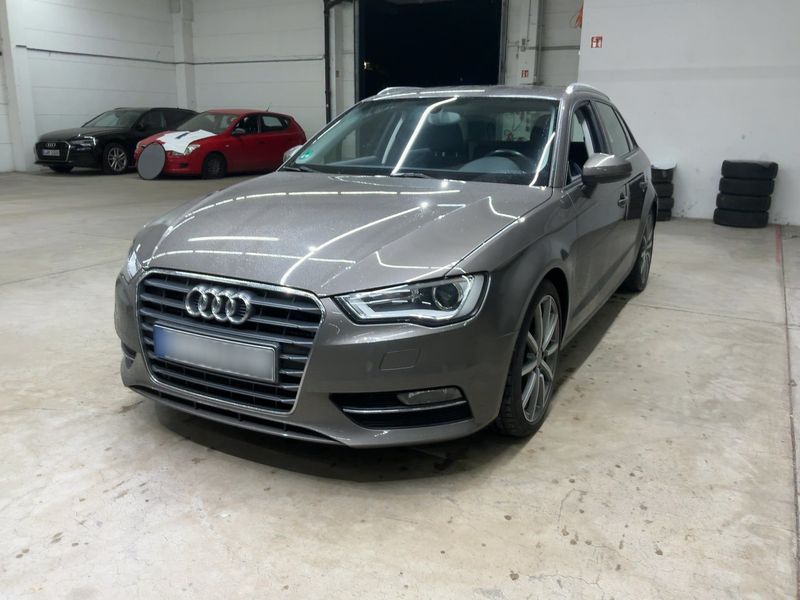 Audi A3 Sportback 2.0 TDI Ambition 2015m. Dyzelinas Mechaninė