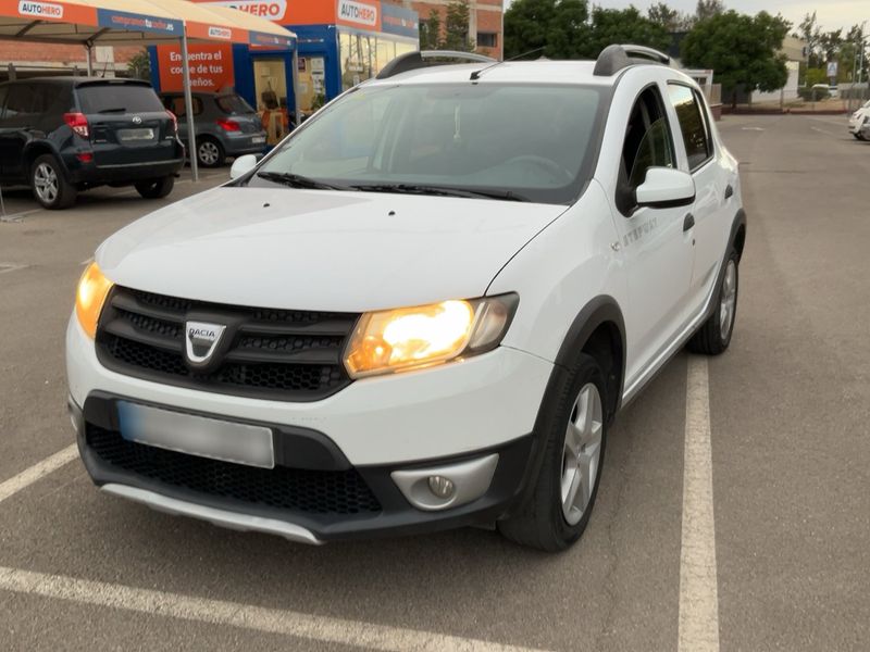 Dacia Sandero 1.5 dCi Stepway 2014m. Dyzelinas Mechaninė