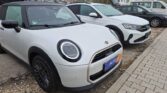 MINI Cooper C Favoured Trim 2025m. Benzinas Automatinė