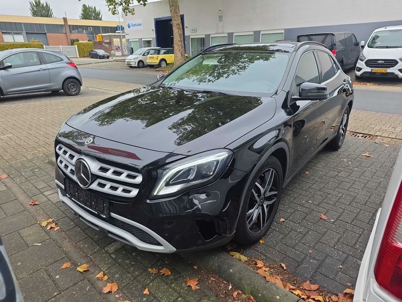 Mercedes-Benz GLA-Klasse GLA 220 d 4Matic Style 2018m. Dyzelinas Automatinė