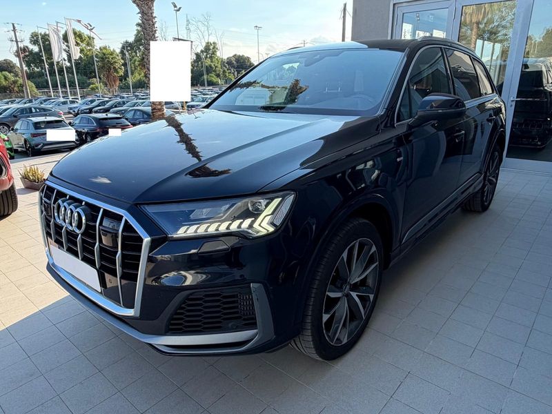 Audi Q7 55 TFSIe quattro Sport 2020m. Benzinas/Elektra Automatinė