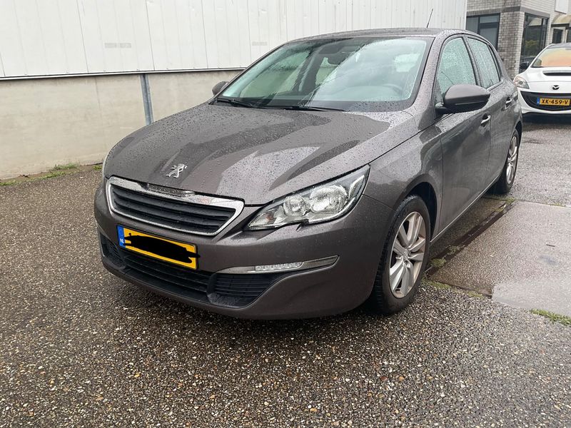 Peugeot 308 1.2 e-THP Active 2014m. Benzinas Mechaninė