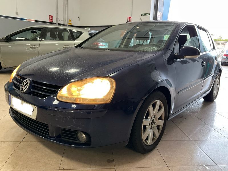 Volkswagen Golf V 1.9 TDI Sportline 2004m. Dyzelinas Mechaninė