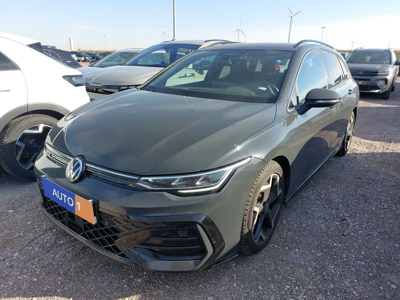 Volkswagen Golf VIII 1.5 TSI R-Line 2026m. Benzinas Mechaninė