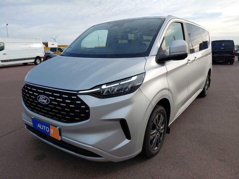 Ford Tourneo Custom 2.0 TDCi EcoBlue 320 L2 Titanium 2025m. Dyzelinas Automatinė