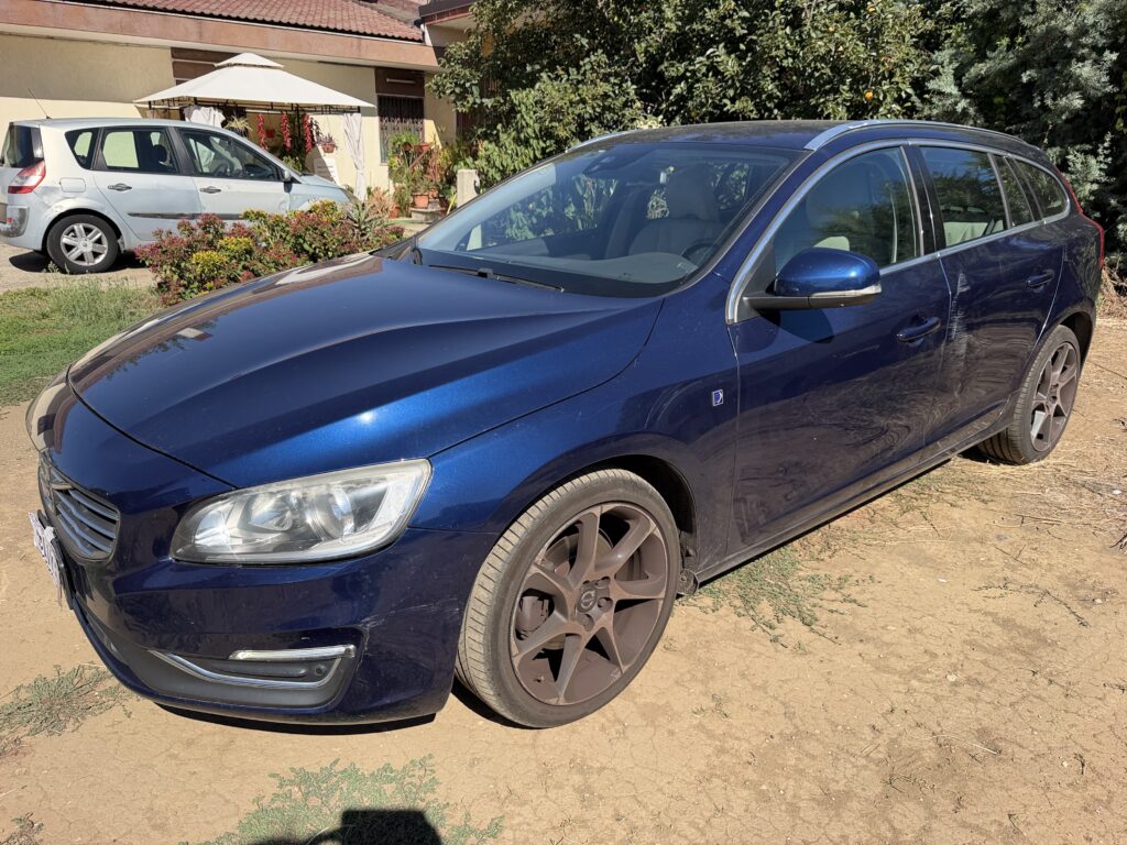 Volvo V60 2.0 D4 Ocean Race 2014m. Dyzelinas Automatinė