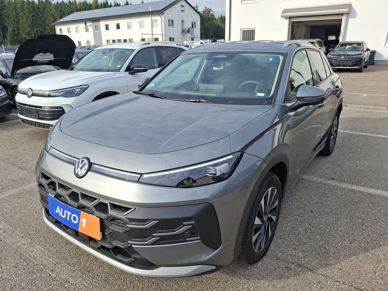 Volkswagen T-Roc 1.5 eTSI Style 2026m. Benzinas Automatinė