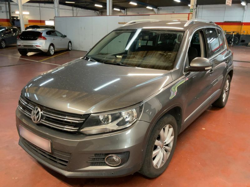 Volkswagen Tiguan 2.0 TDI Sport & Style BlueMotion Tech 2015m. Dyzelinas Mechaninė