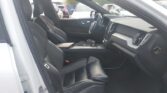 Volvo XC60 2.0 T8 Plug-in Hybrid R-Design AWD 2019m. Benzinas/Elektra Automatinė
