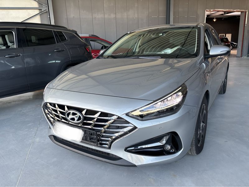 Hyundai i30 1.0 TGDI Advantage 2023m. Benzinas Mechaninė