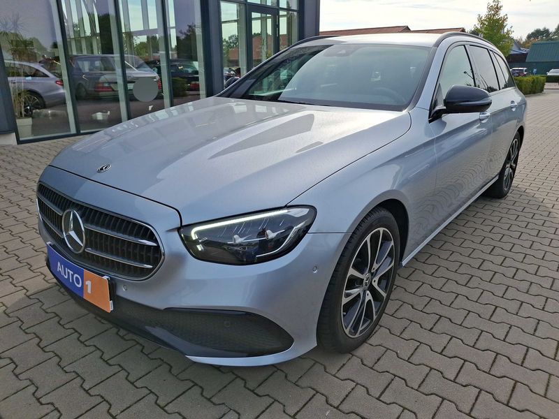 Mercedes-Benz E-Klasse E 220 d Mild-Hybrid T Avantgarde 2022m. Dyzelinas Automatinė