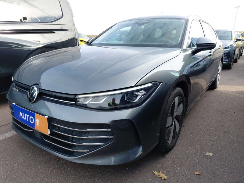 Volkswagen Passat 2.0 TDI Business 2025m. Dyzelinas Automatinė