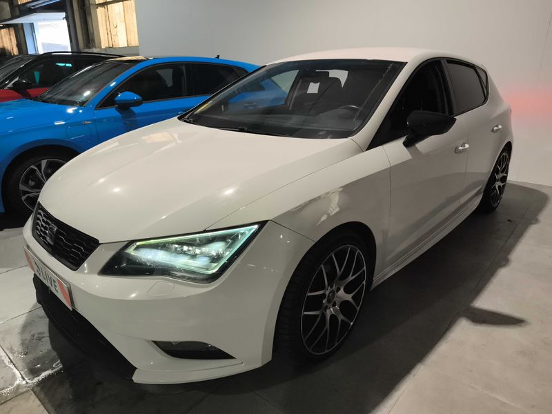 Seat Leon 2.0 TDI FR 2014m. Dyzelinas Mechaninė
