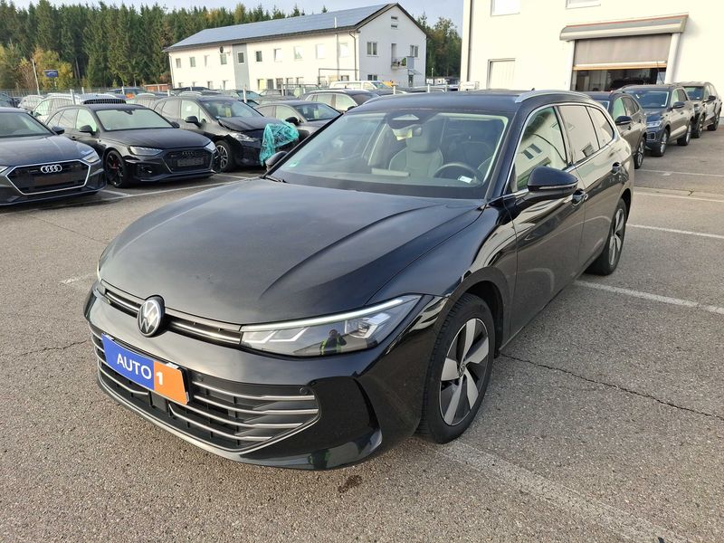 Volkswagen Passat 1.5 eTSI Business 2024m. Benzinas Automatinė