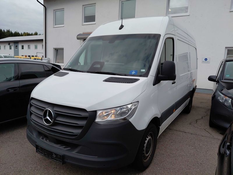 Mercedes-Benz Sprinter 317 CDI RWD PRO L2 2025m. Dyzelinas Mechaninė