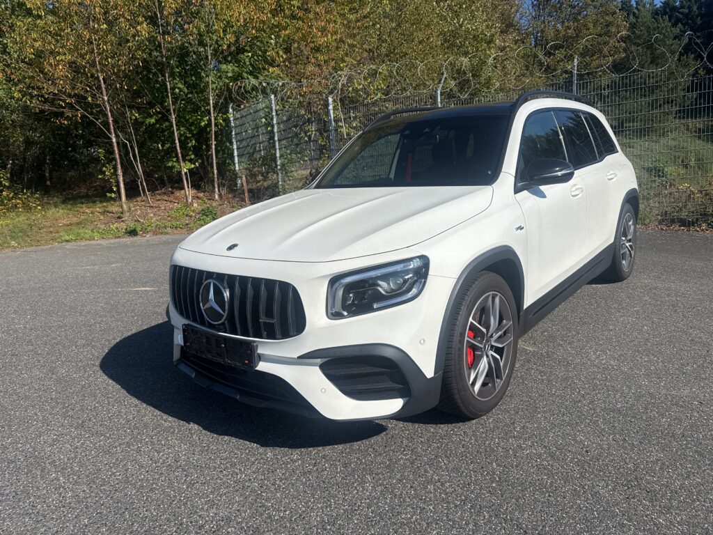 Mercedes-Benz GLB-Klasse GLB 35 AMG 4Matic 2021m. Benzinas Automatinė