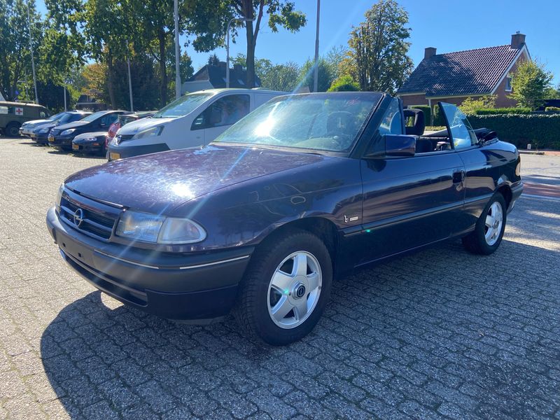 Opel Astra 1.6 1994m. Benzinas Mechaninė