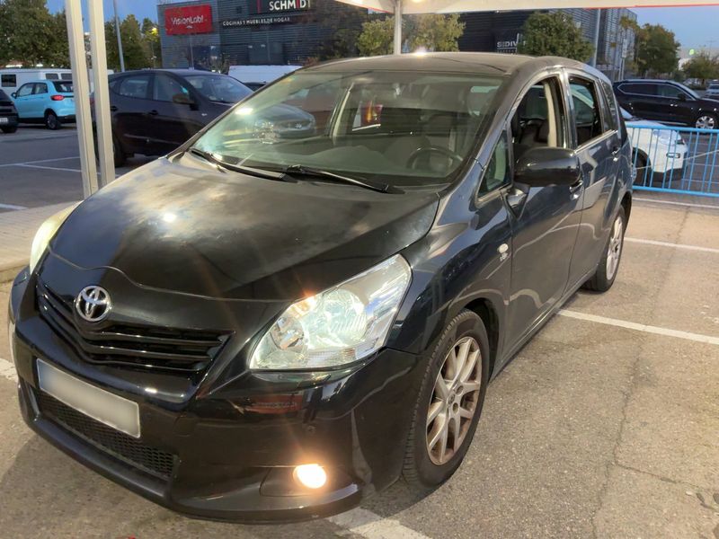 Toyota Verso 2.2 D-4D Comfort 2010m. Dyzelinas Automatinė